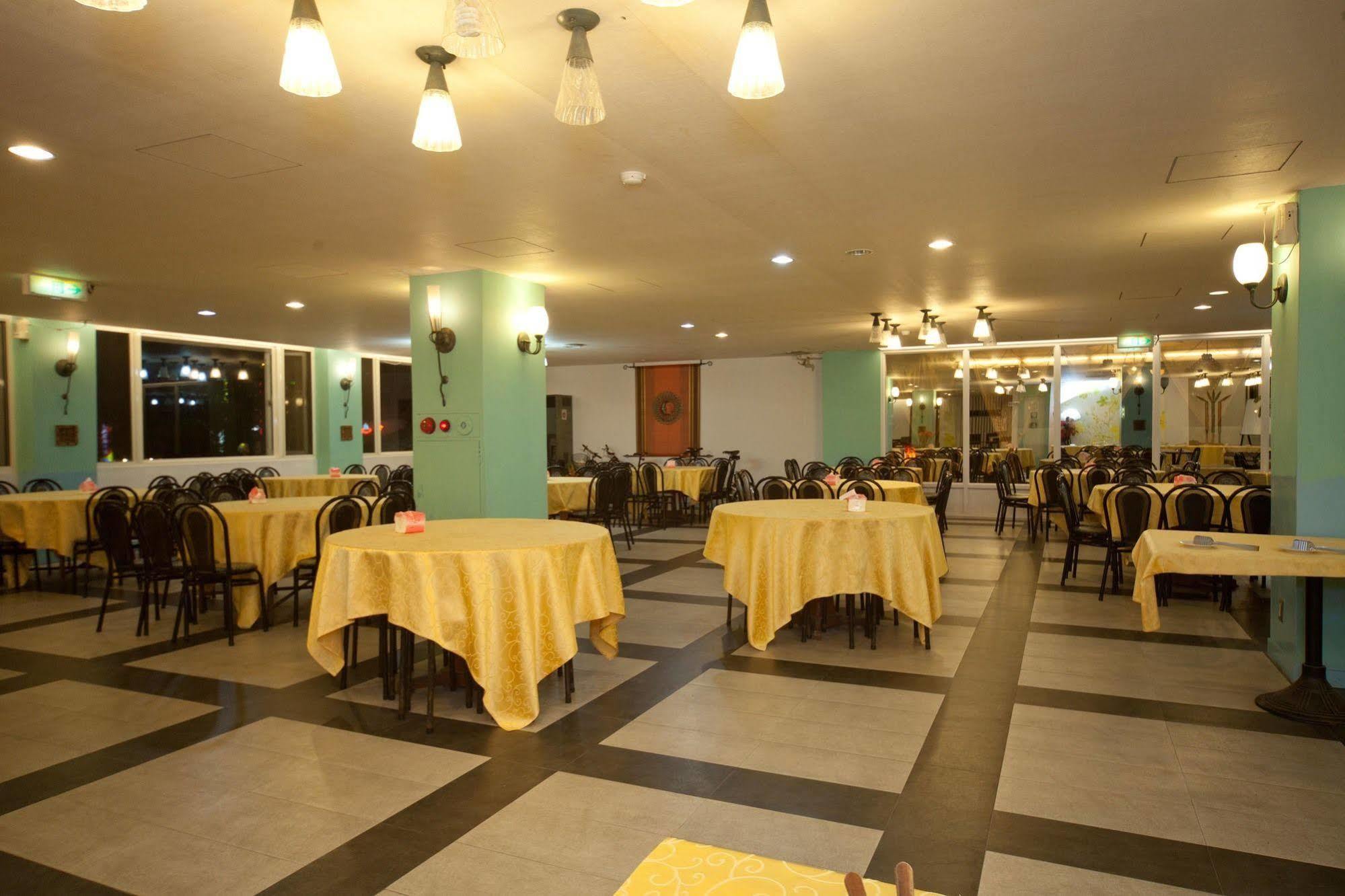 Champagne Hotel Jiaoxi Exterior foto